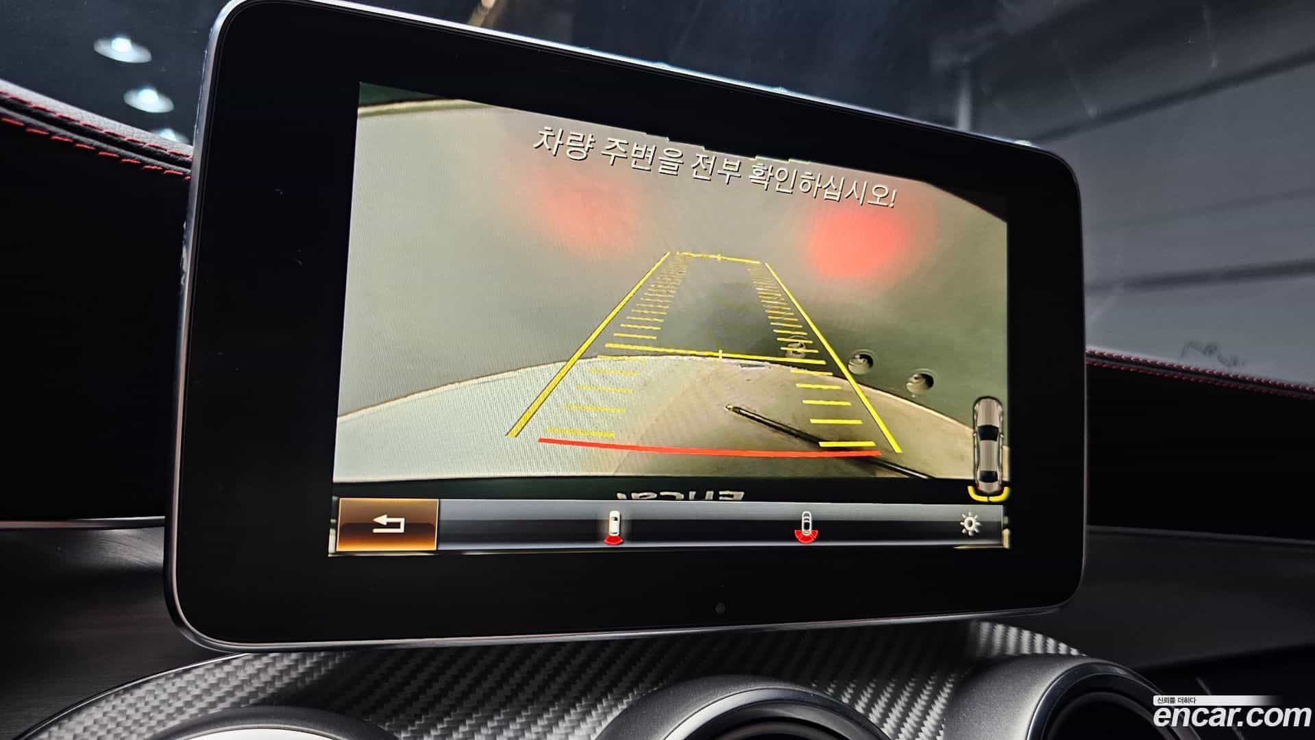 C-Class Mercedes-Benz 2017.6-OPTION-019