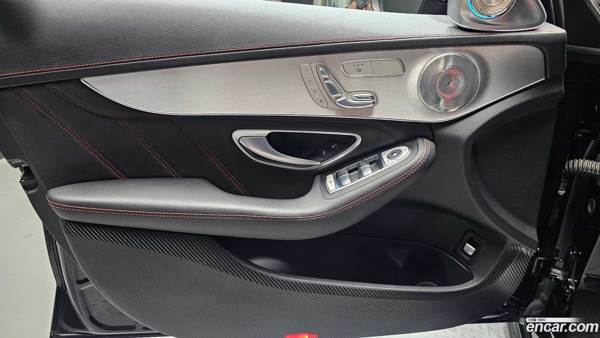 C-Class Mercedes-Benz 2017.6-INNER-034