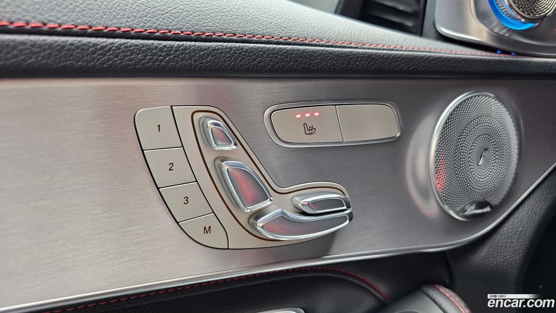 C-Class Mercedes-Benz 2017.6-OPTION-042