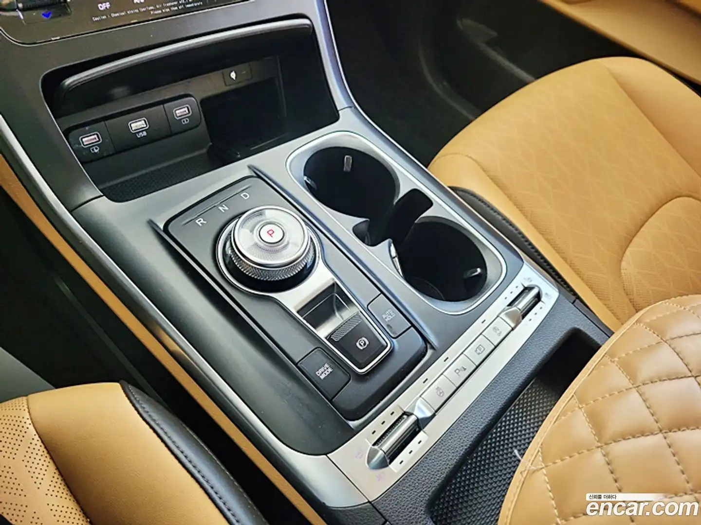 Canival Kia 2021.2-INNER-009