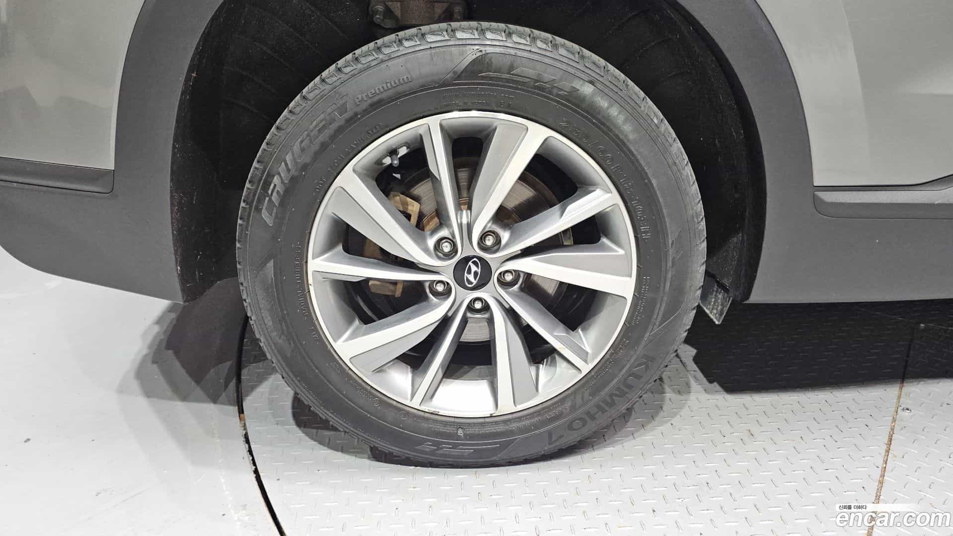 Santafe Hyundai 2018.2-OUTER-005