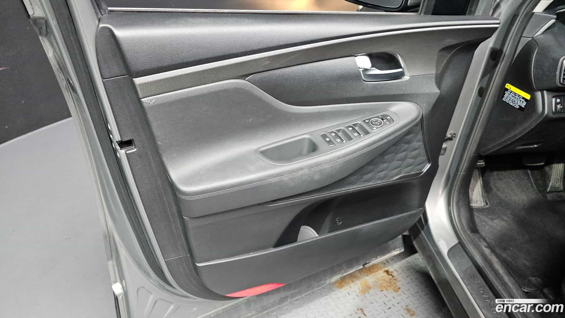 Santafe Hyundai 2018.2-INNER-034