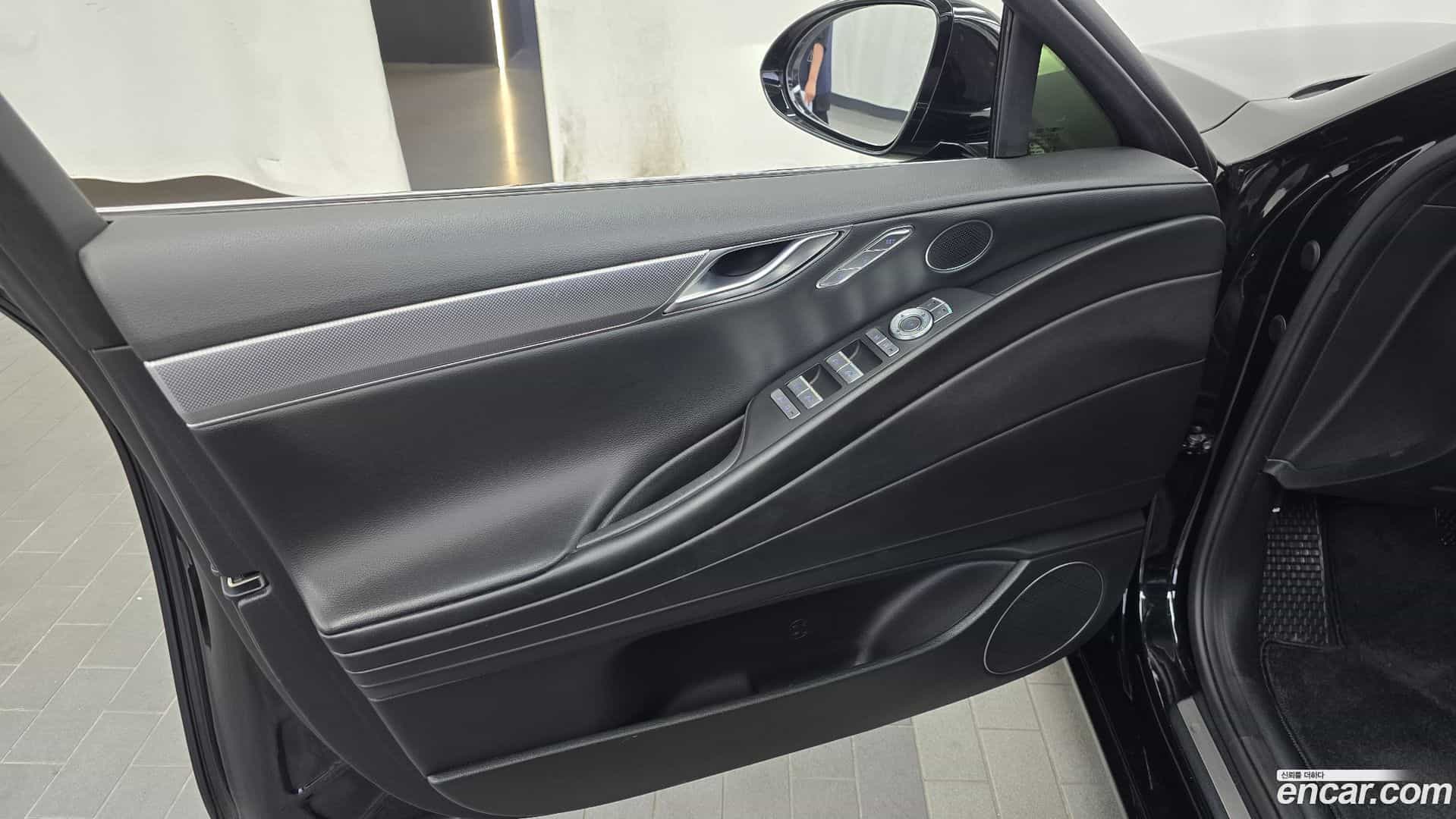 G80 Genesis 2022.5-INNER-034