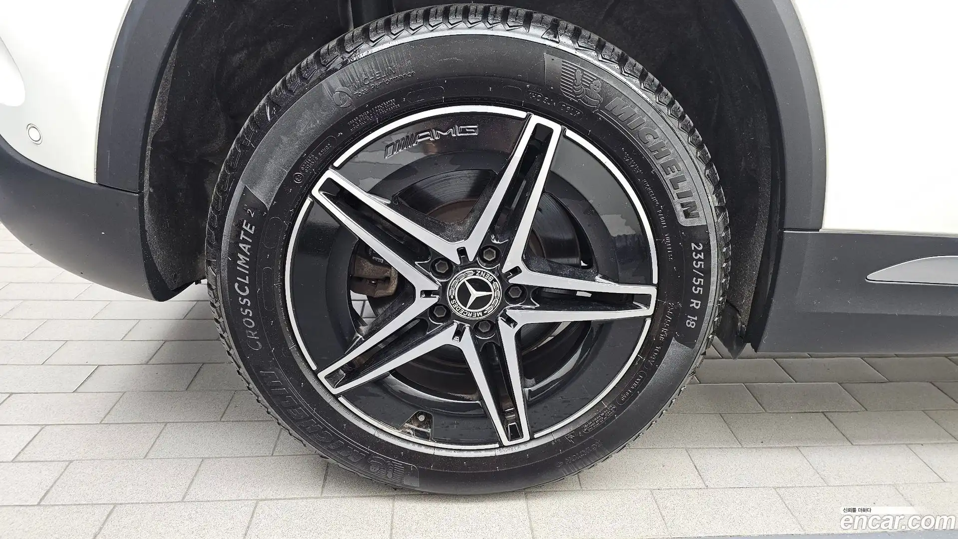 EQA Mercedes-Benz 2023.2-OUTER-005