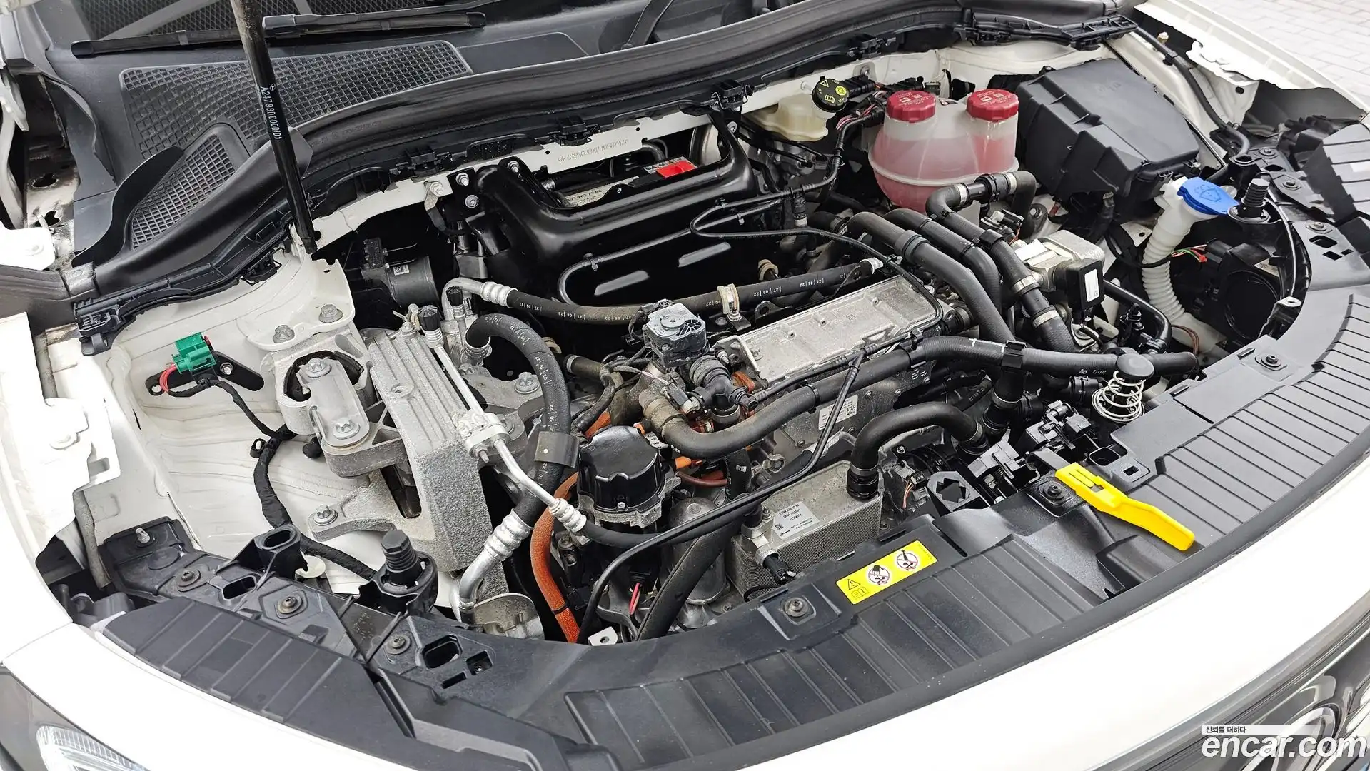 EQA Mercedes-Benz 2023.2-OUTER-006