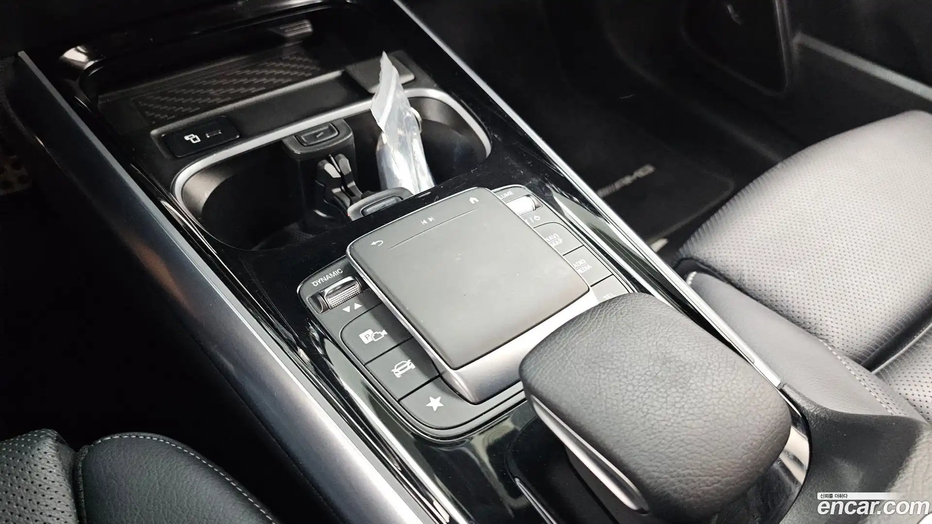 EQA Mercedes-Benz 2023.2-OPTION-043