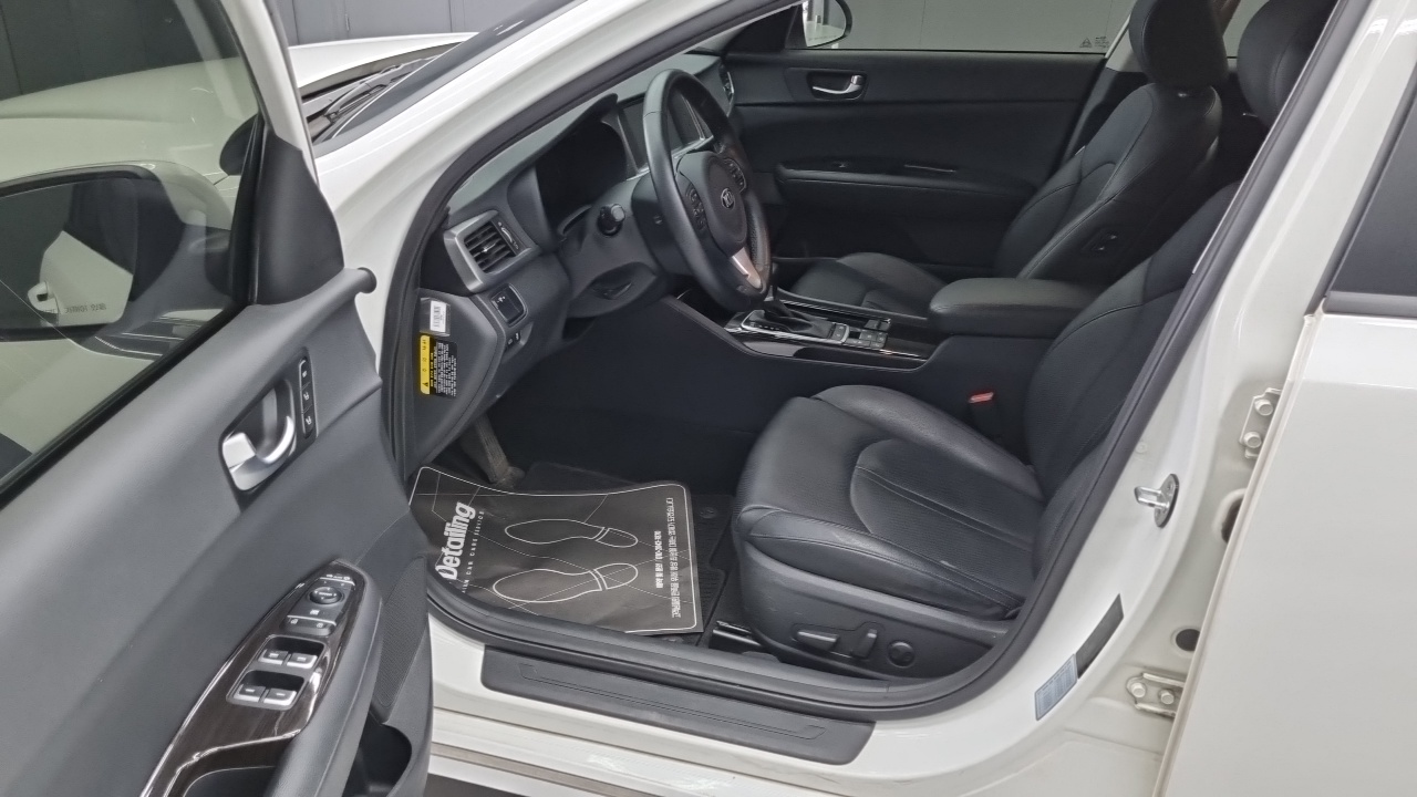 K5 Kia 2016.8-INNER-010