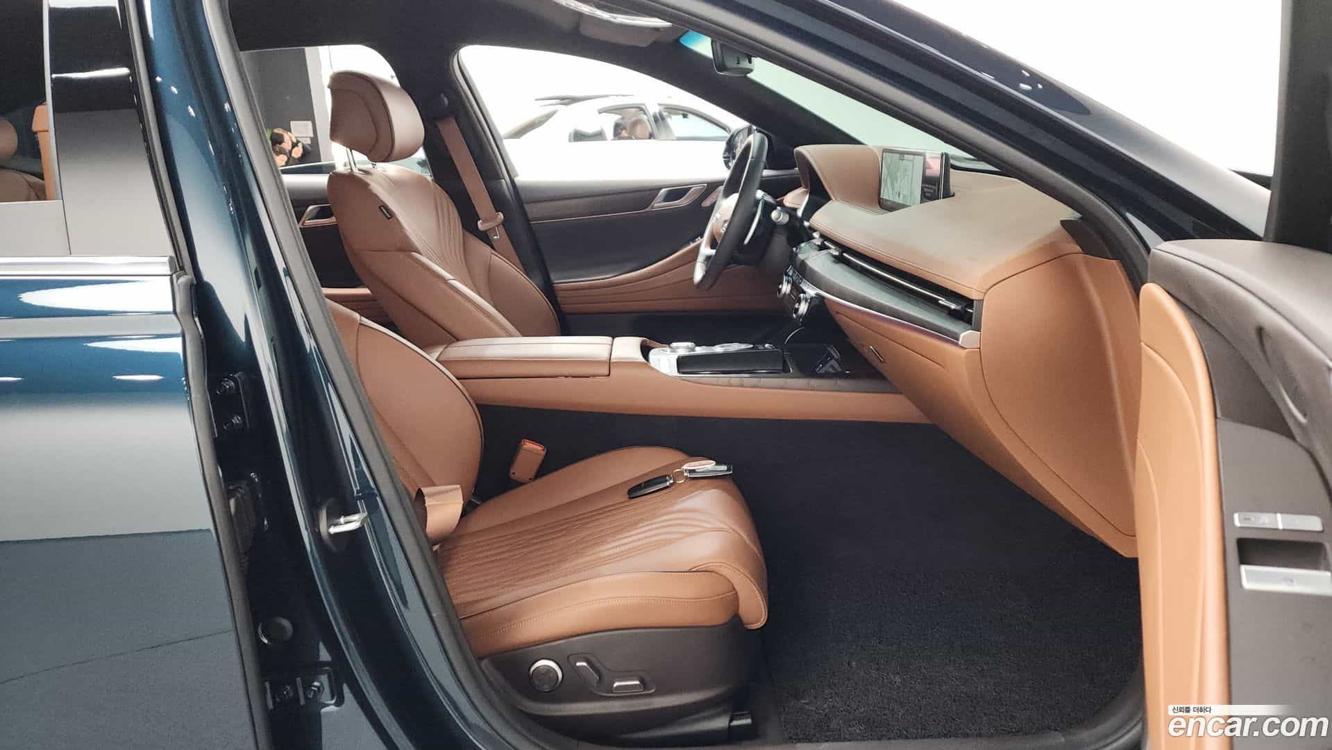 G80 Genesis 2021.10-INNER-036
