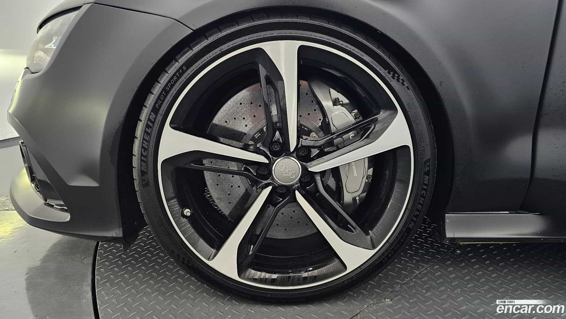 RS7 Audi 2014.10-OUTER-005