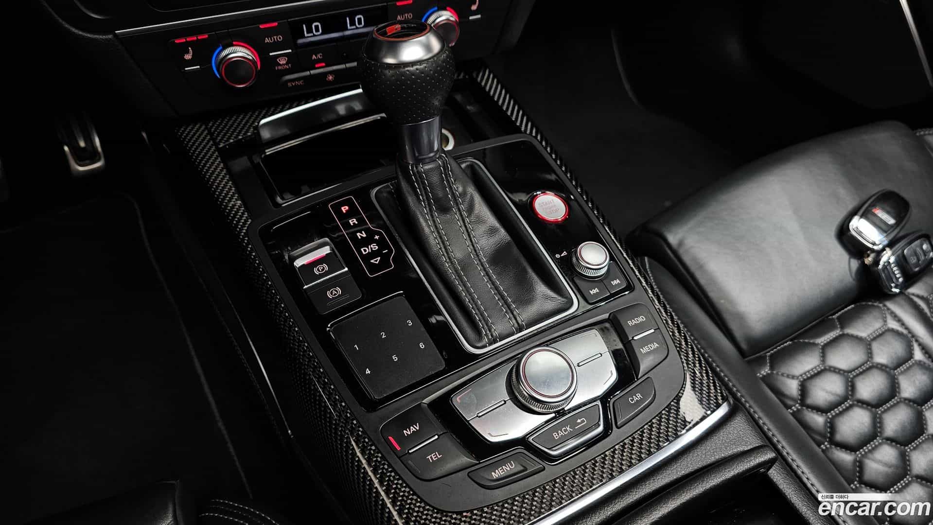 RS7 Audi 2014.10-INNER-009