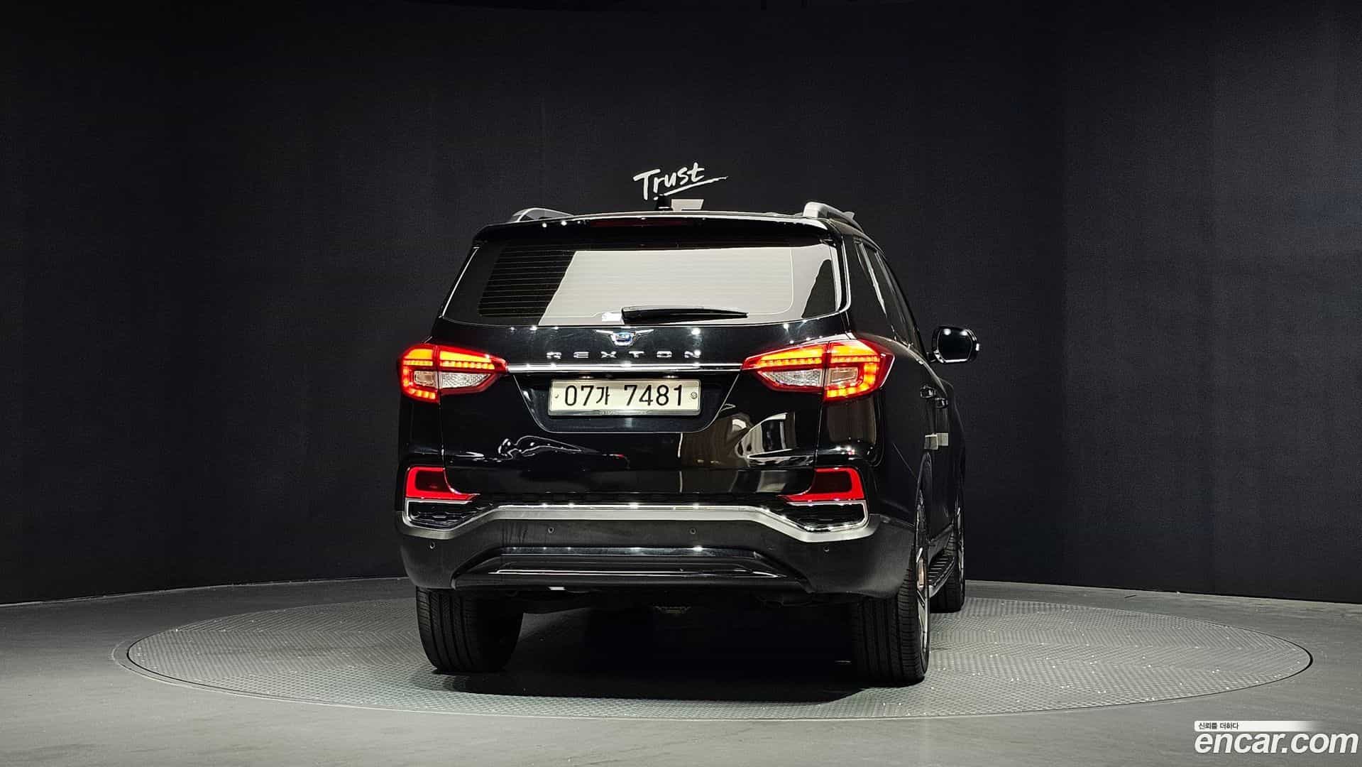 Rexton KG Mobility 2018.0-OUTER-004