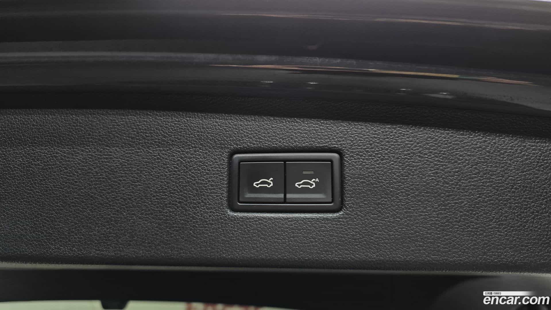 Tiguan Volkswagen 2018.6-OPTION-022