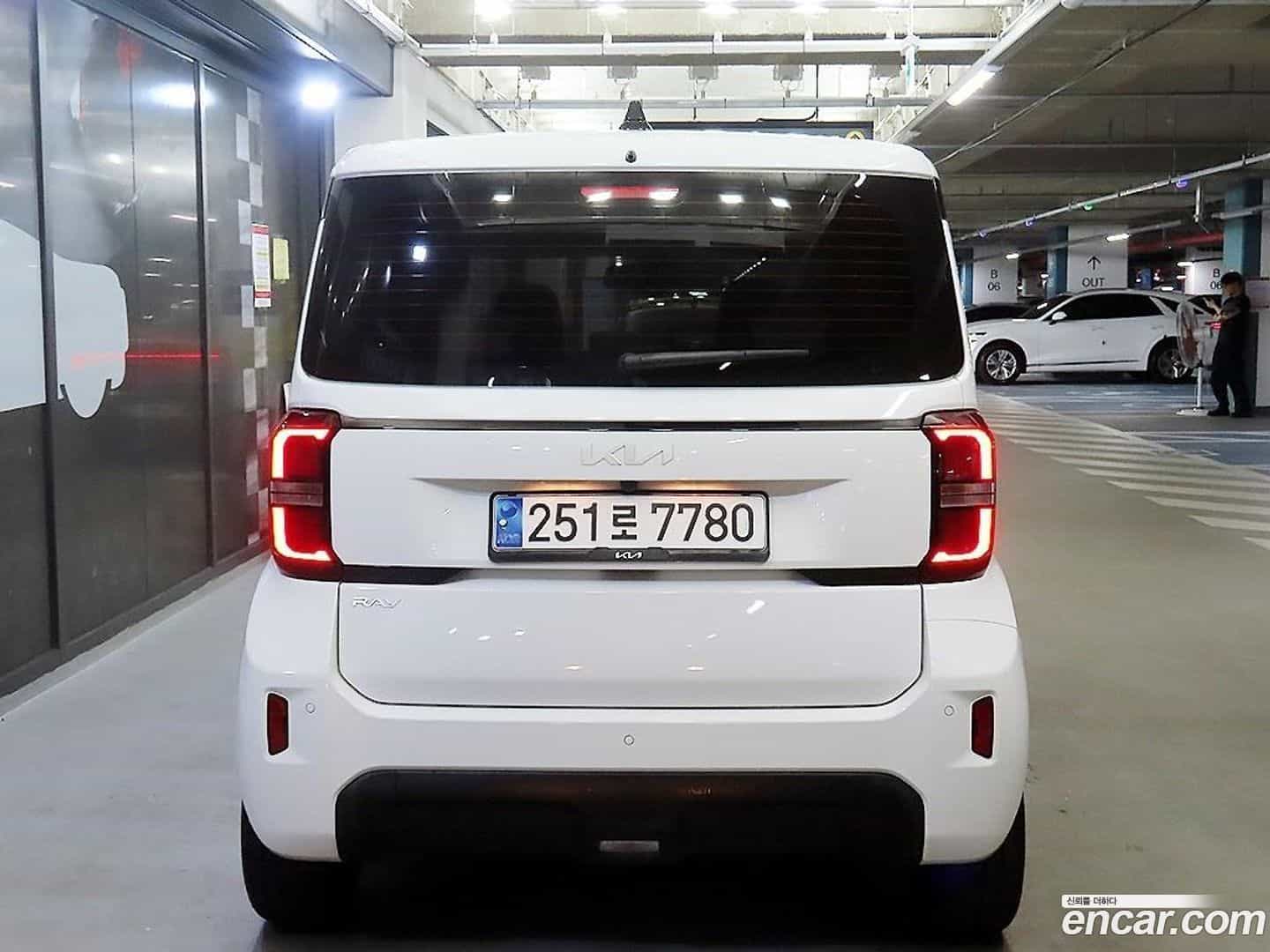 RAY Kia 2023.10-OUTER-005