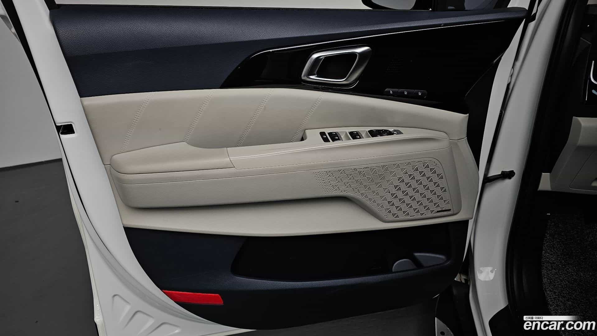 Canival Kia 2024.1-INNER-034