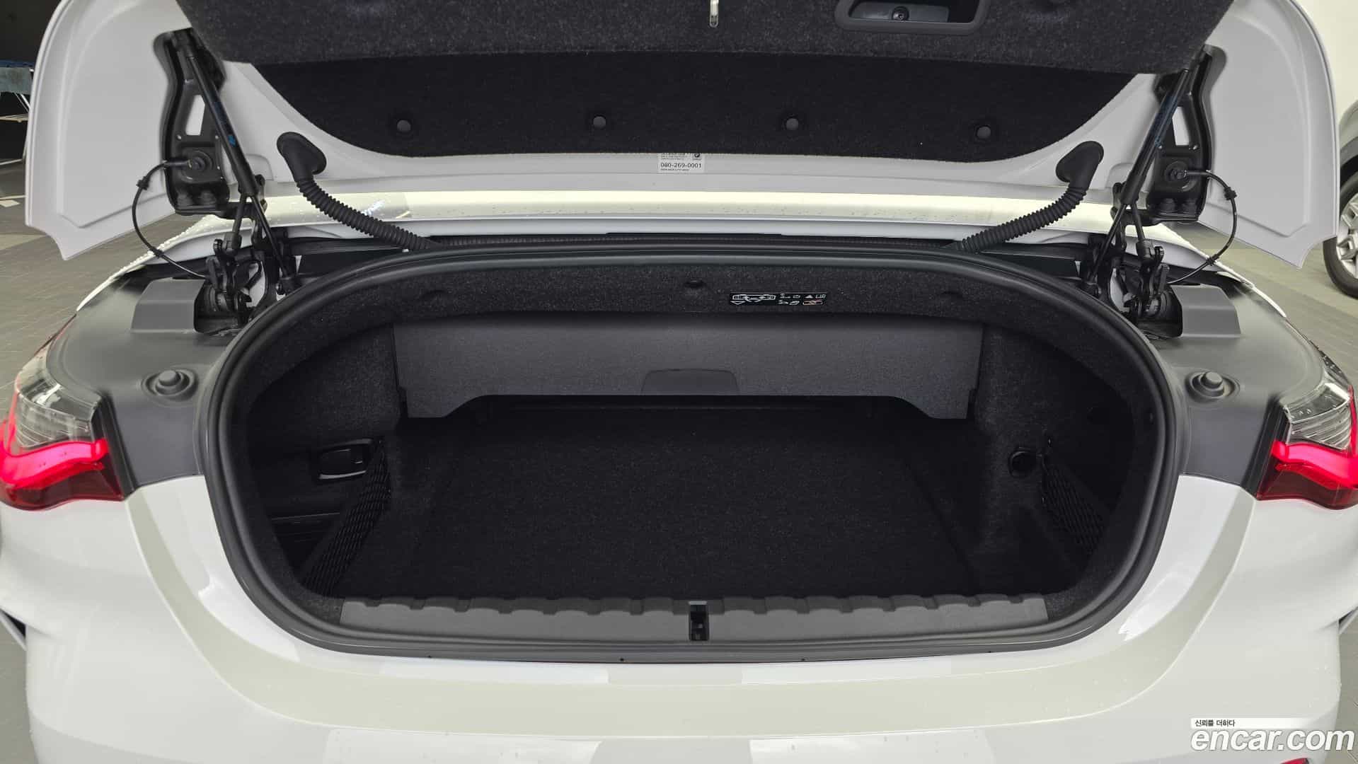 4-Series BMW 2021.6-OPTION-024