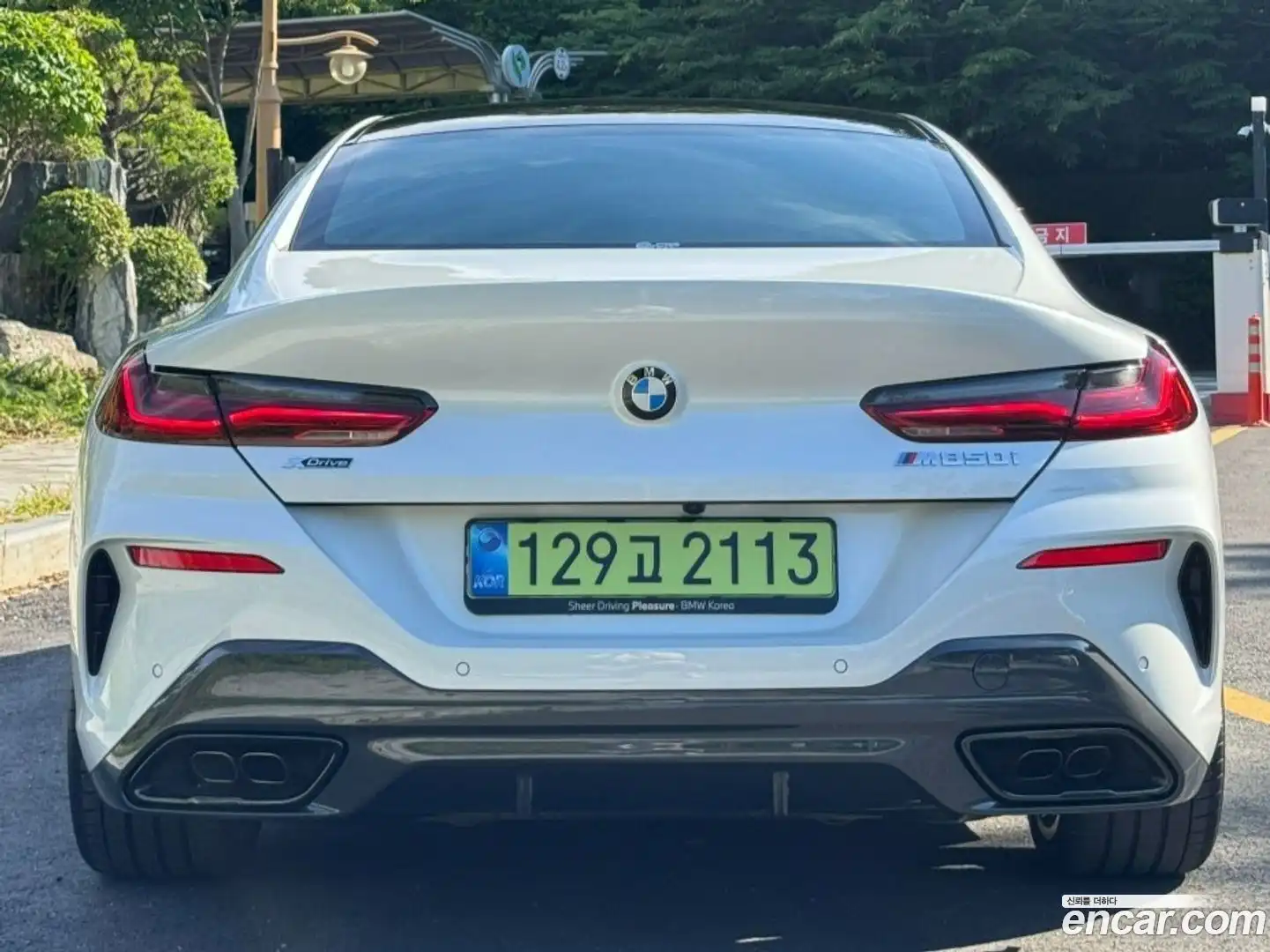 8-Series BMW 2025.9-OUTER-004