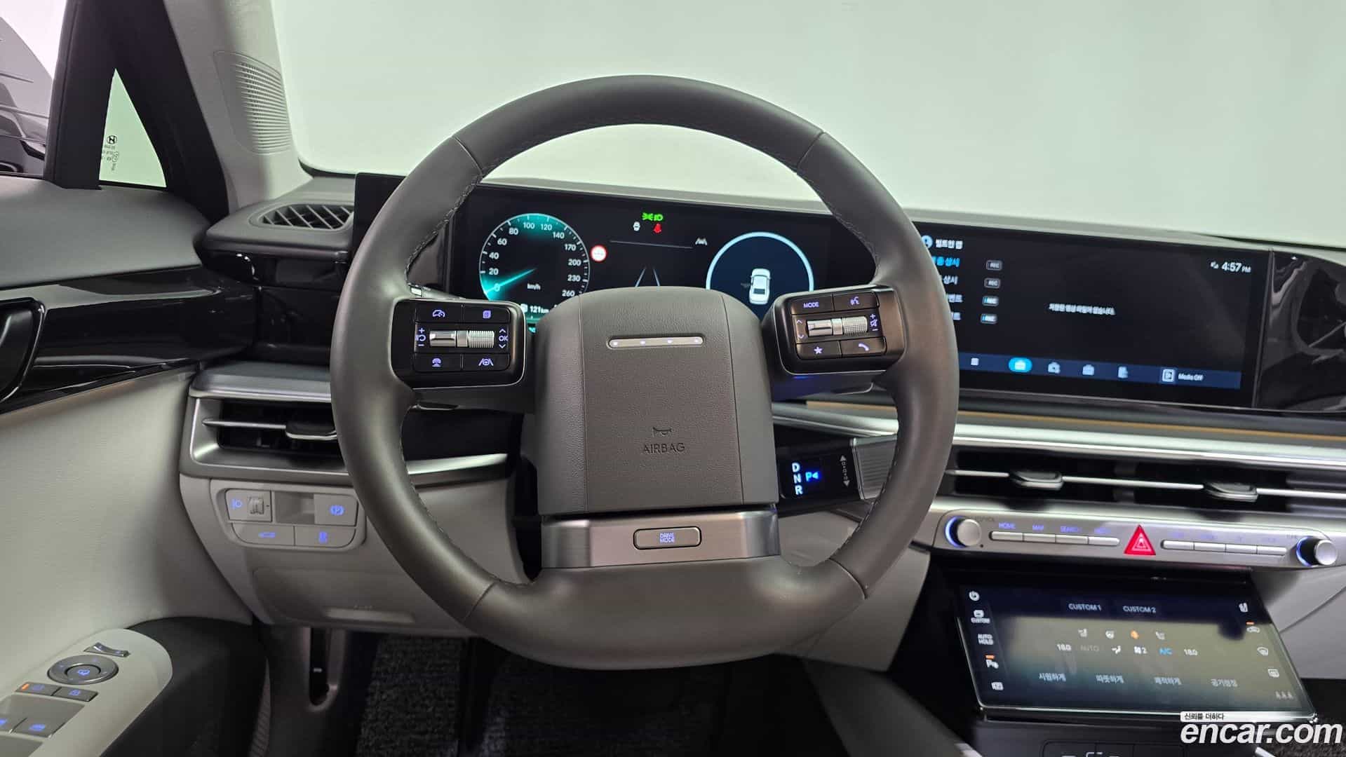 Grandeur Hyundai 2023.0-OPTION-017