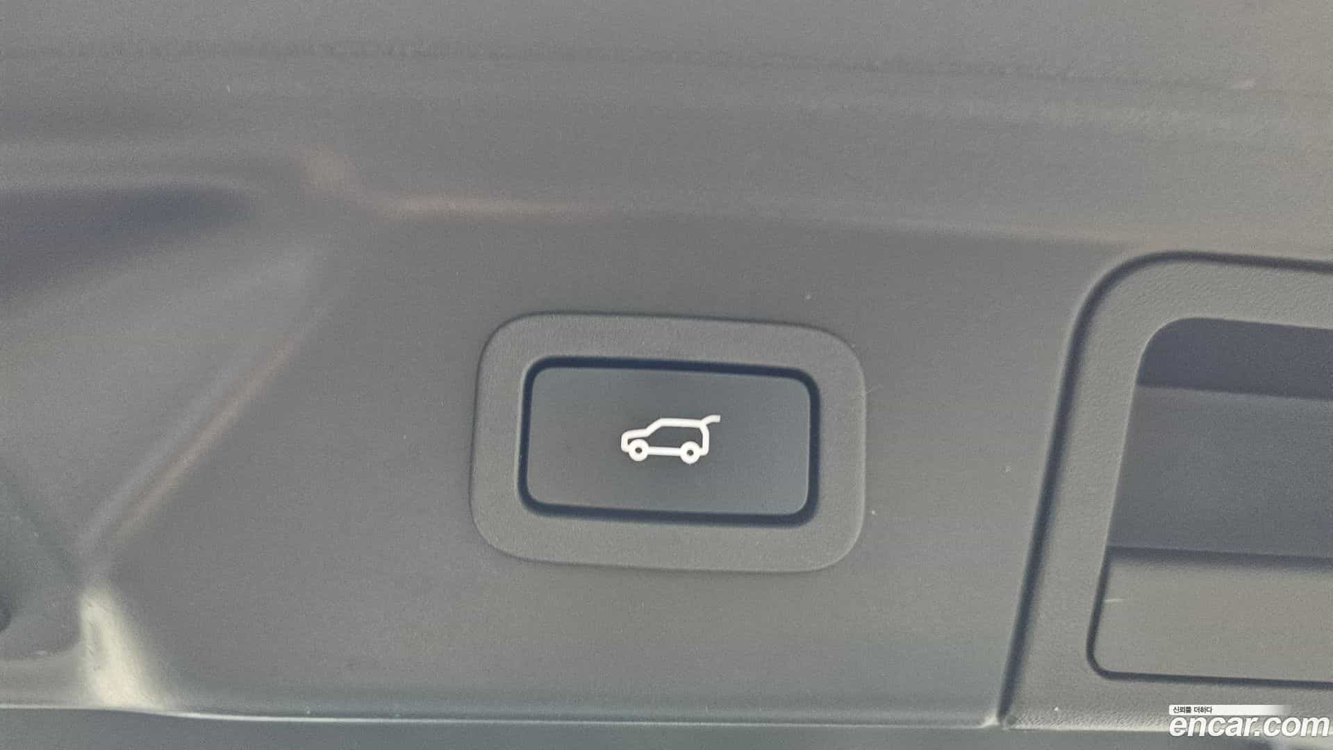 Range Rover Velar Land Rover 2018.3-OPTION-021