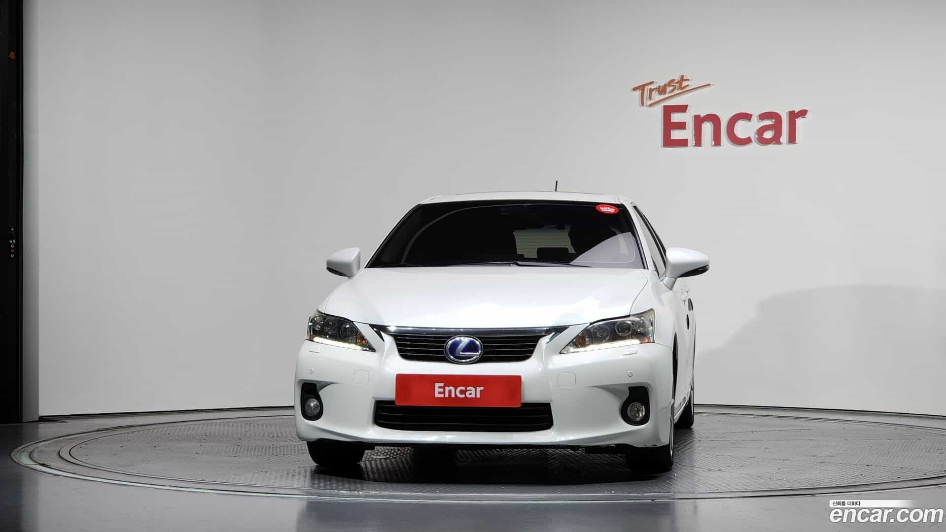 CT200h Lexus 2011.9-OUTER-003