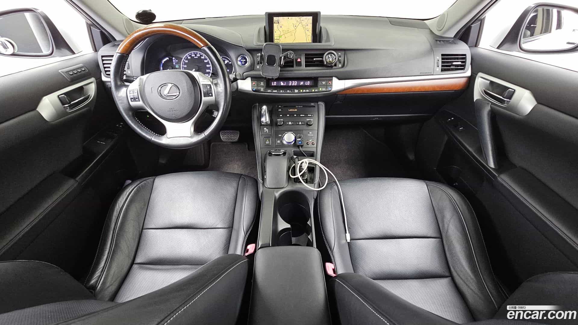 CT200h Lexus 2011.9-INNER-007