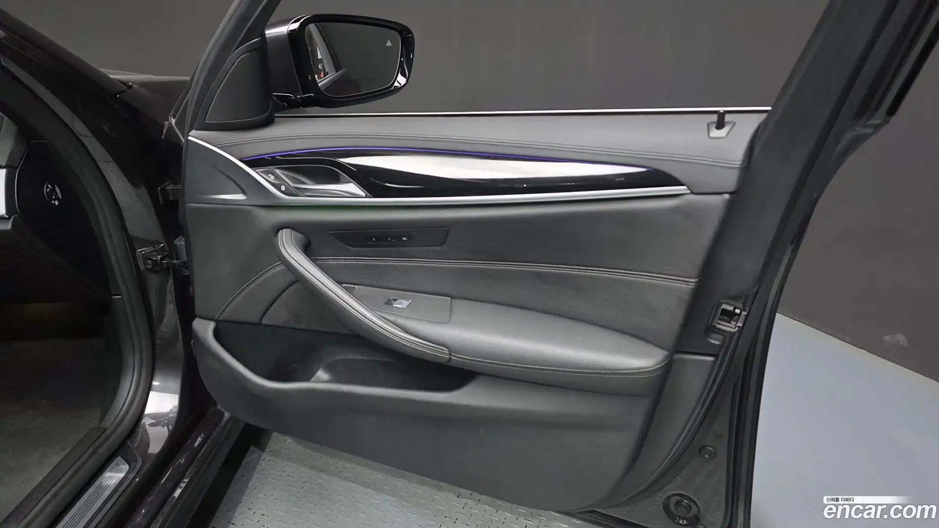 5-Series BMW 2020.2-INNER-034