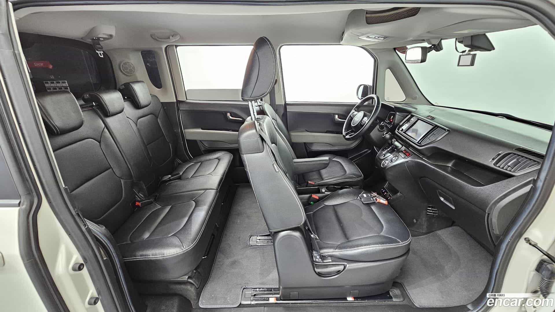 RAY Kia 2023.2-INNER-036