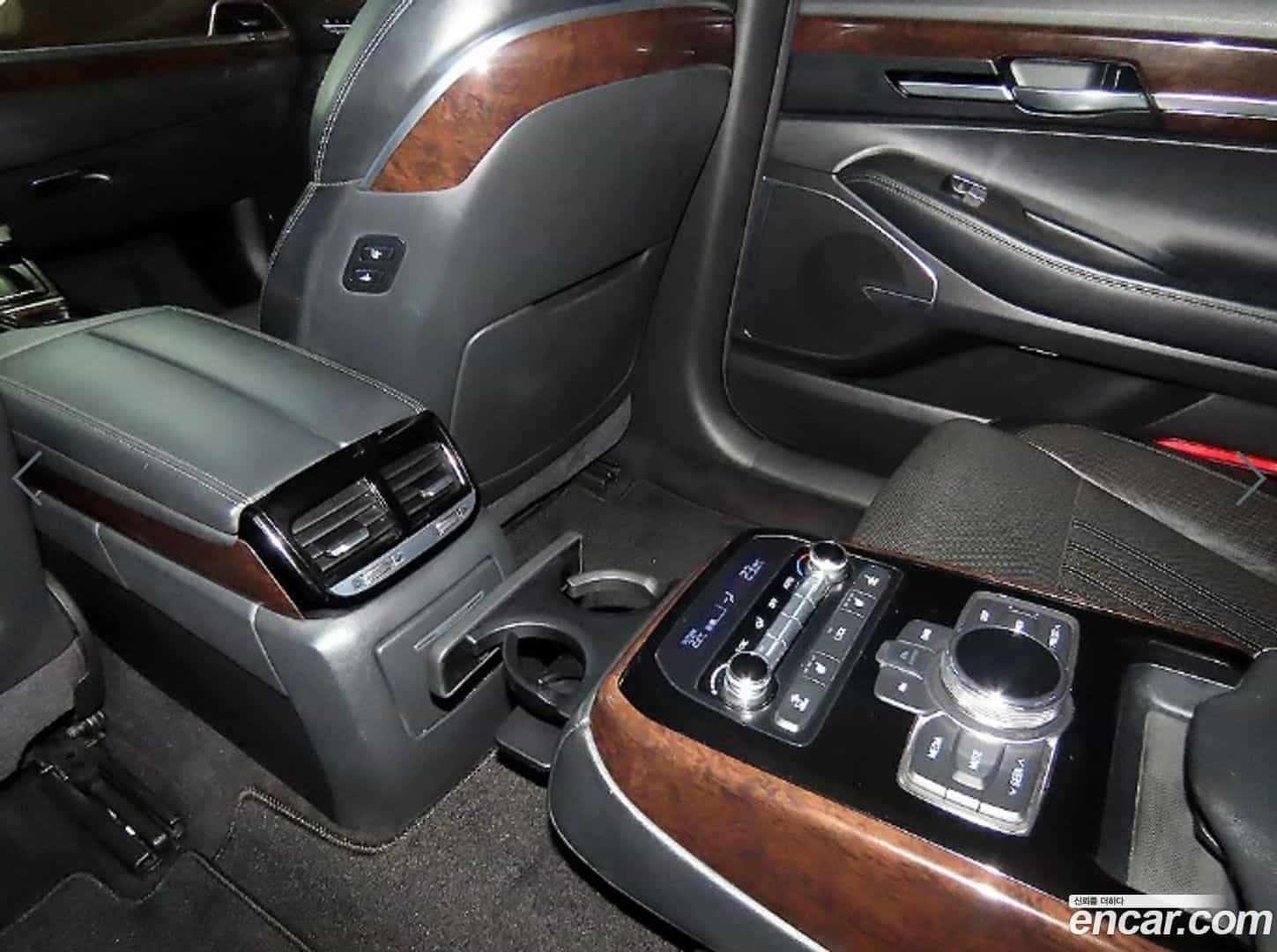 EQ900 Genesis 2016.0-OPTION-022