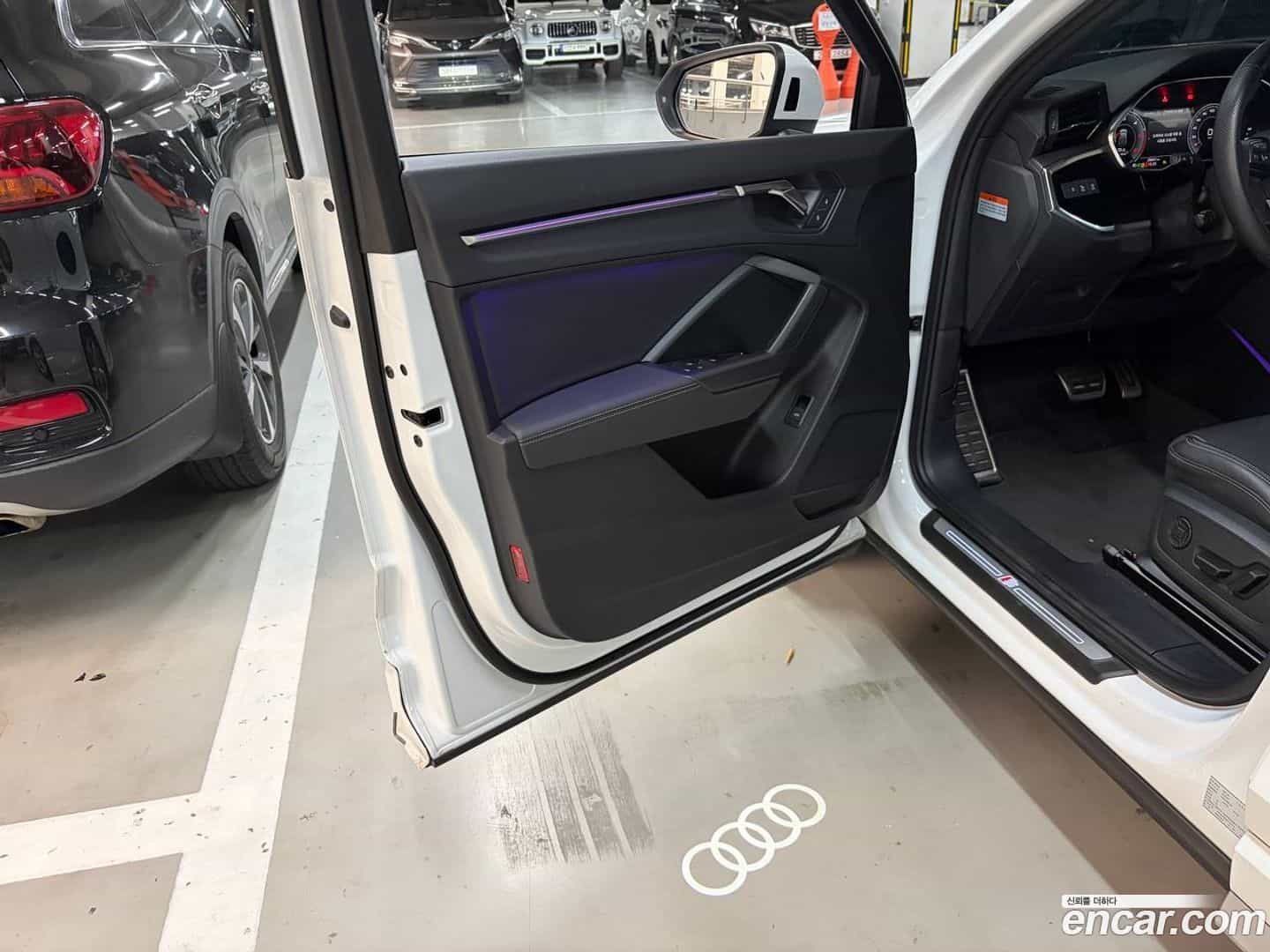 Q3 Audi 2023.8-OPTION-016