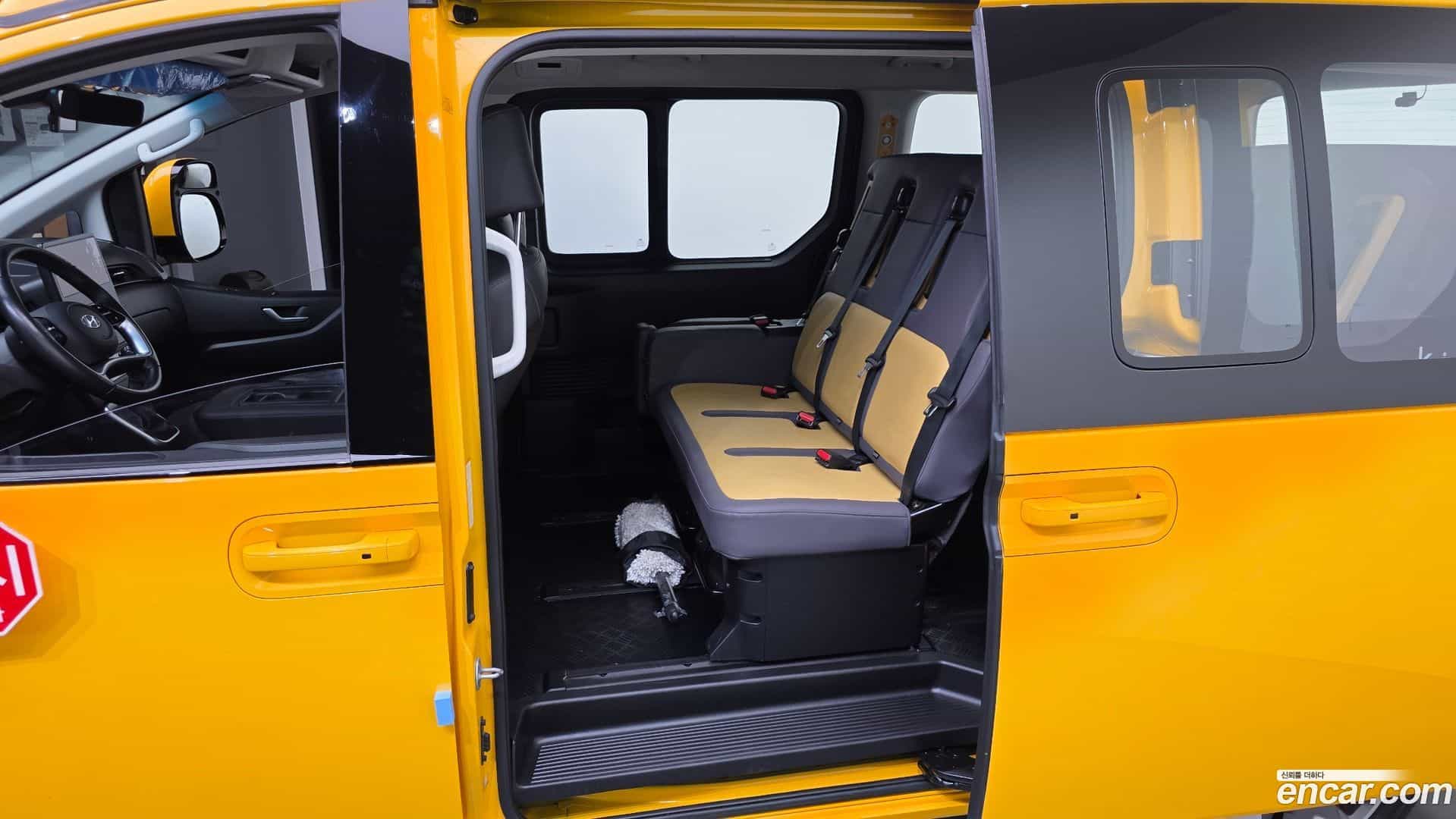 Staria Hyundai 2024.1-OPTION-015