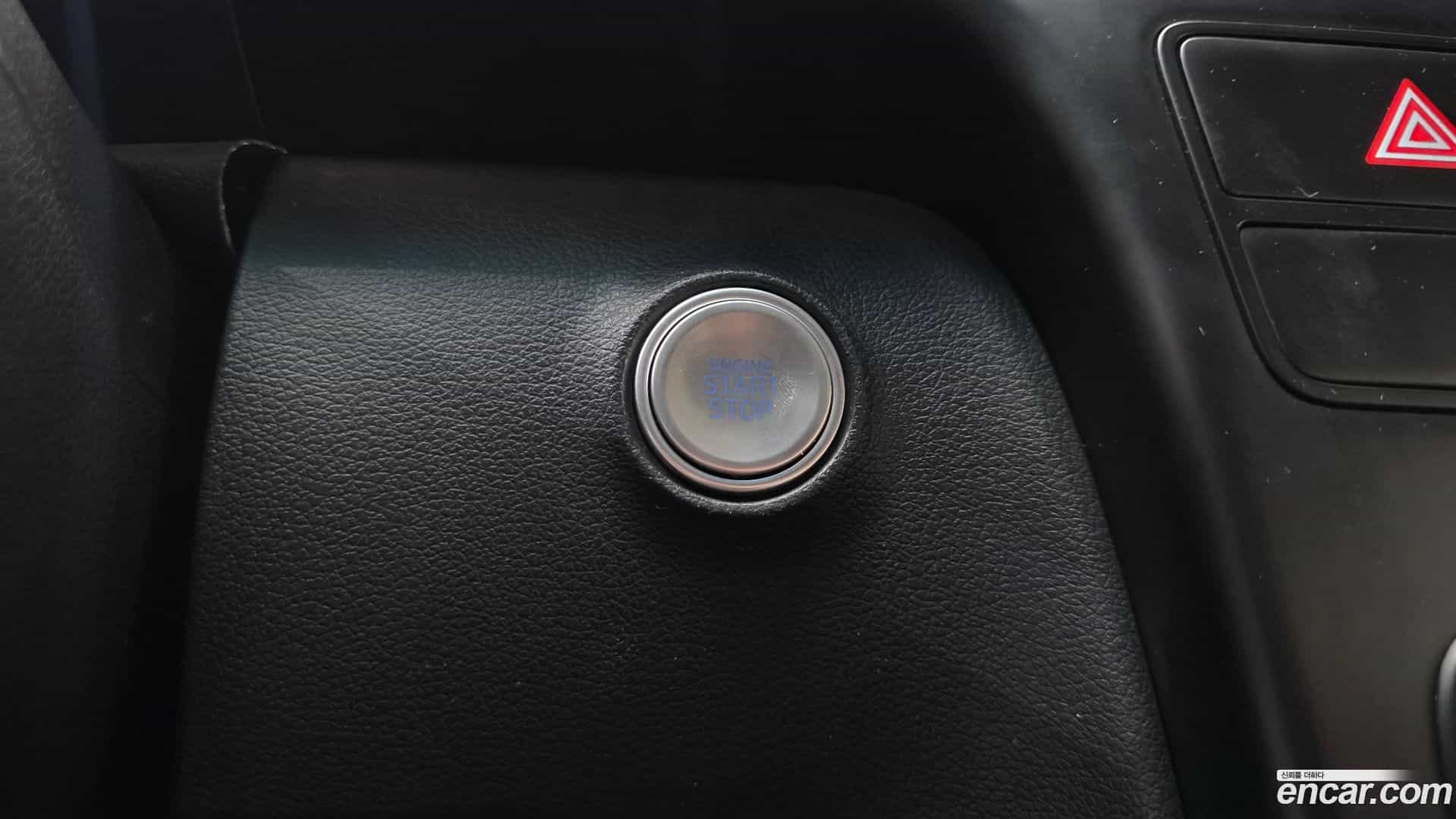 Staria Hyundai 2024.1-OPTION-024