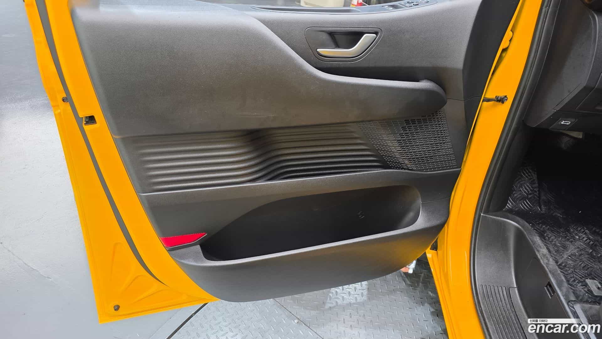 Staria Hyundai 2024.1-INNER-034