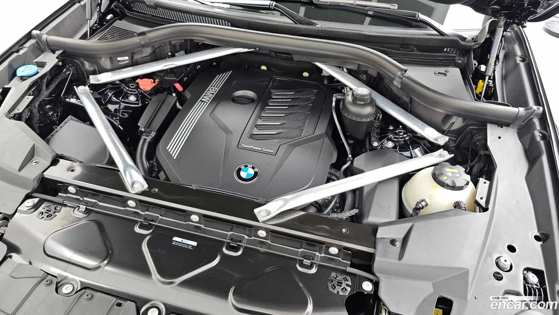 X6 BMW 2021.4-OUTER-006