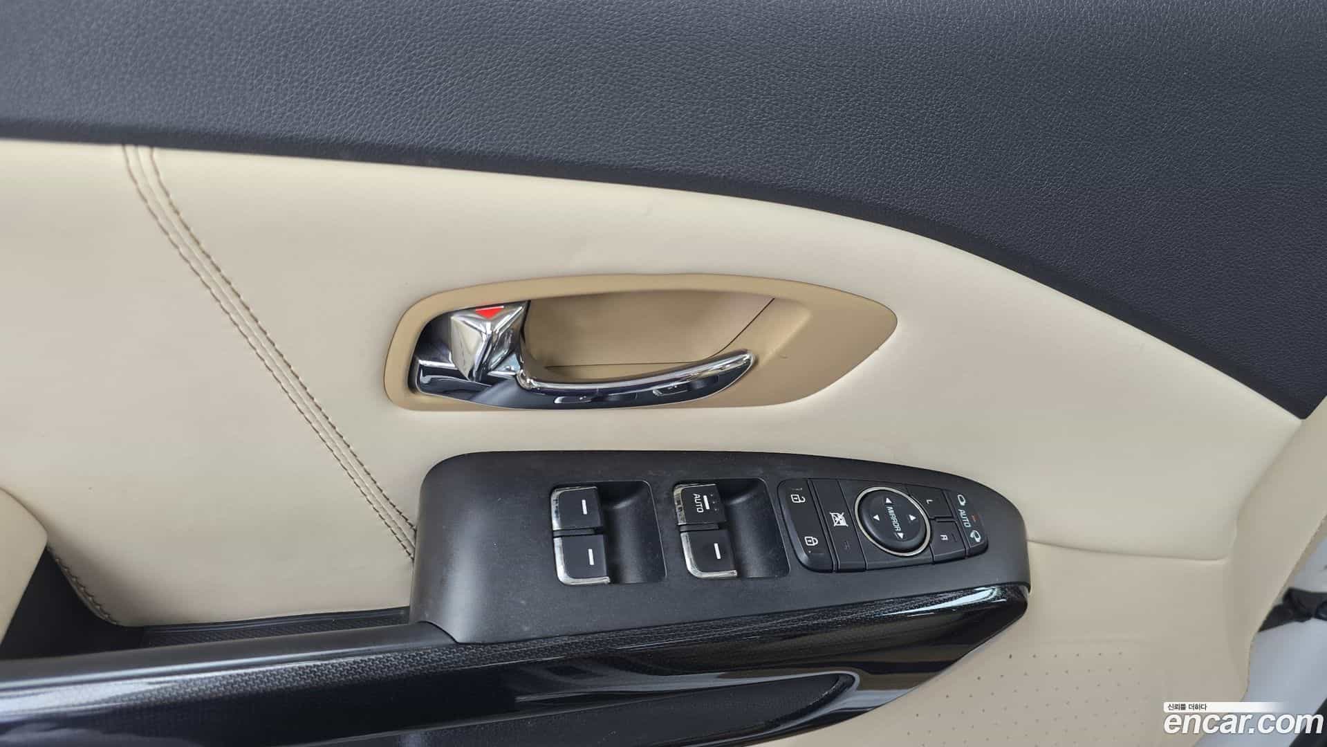 Canival Kia 2018.4-OPTION-043