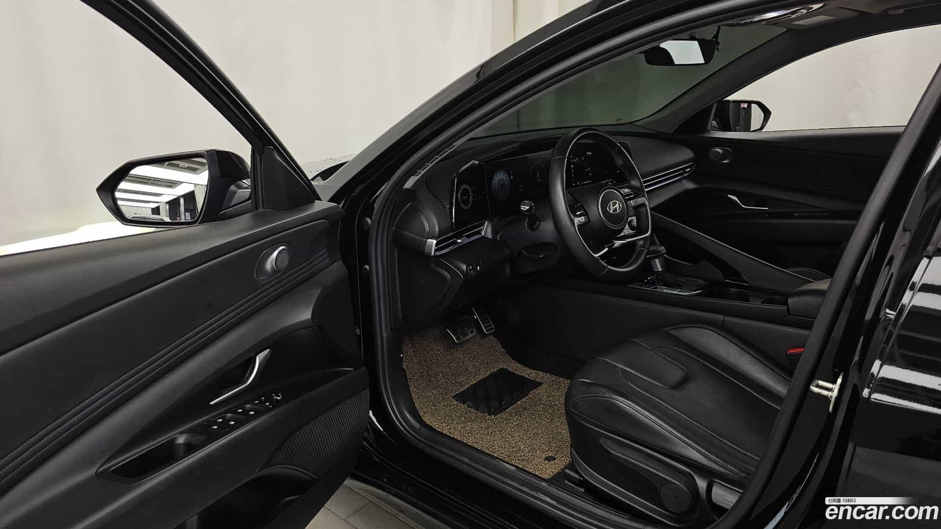 AVANTE Hyundai 2024.0-INNER-010