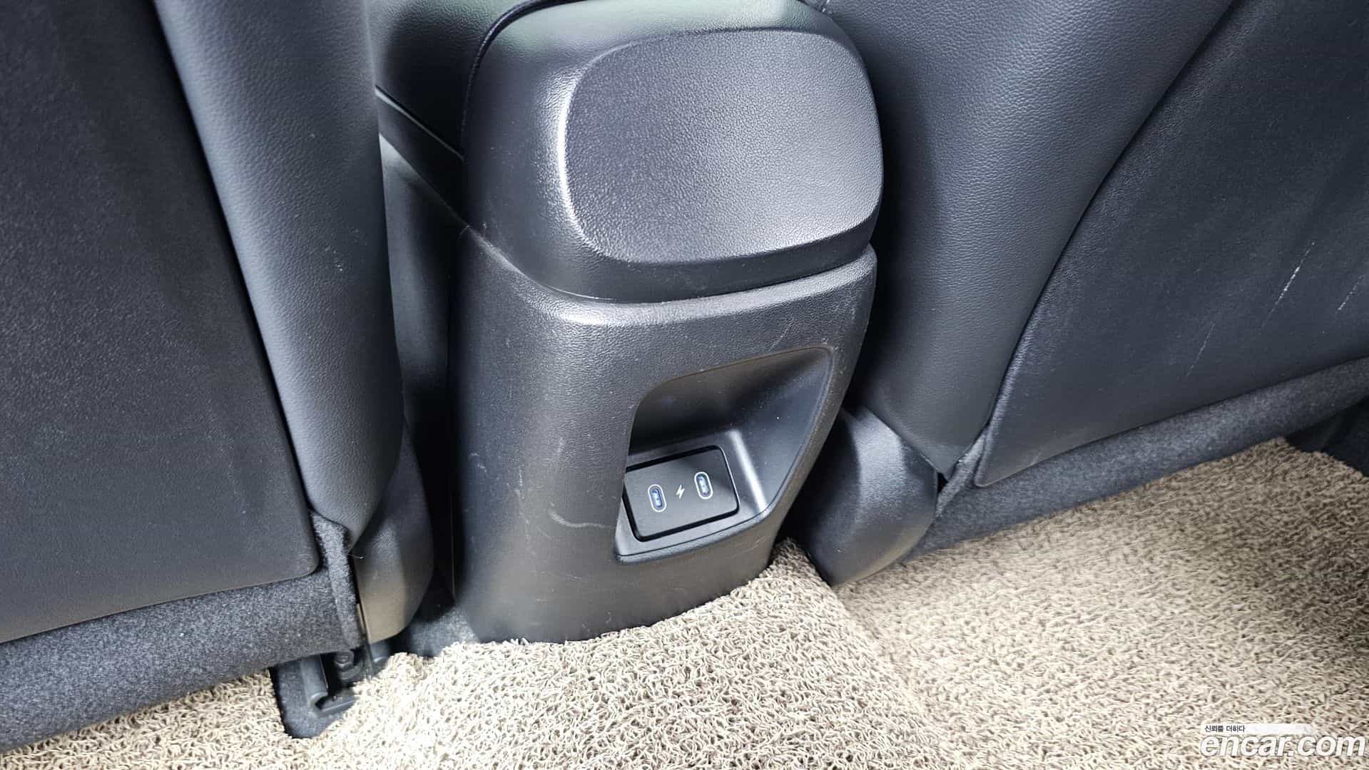 AVANTE Hyundai 2024.0-OPTION-044
