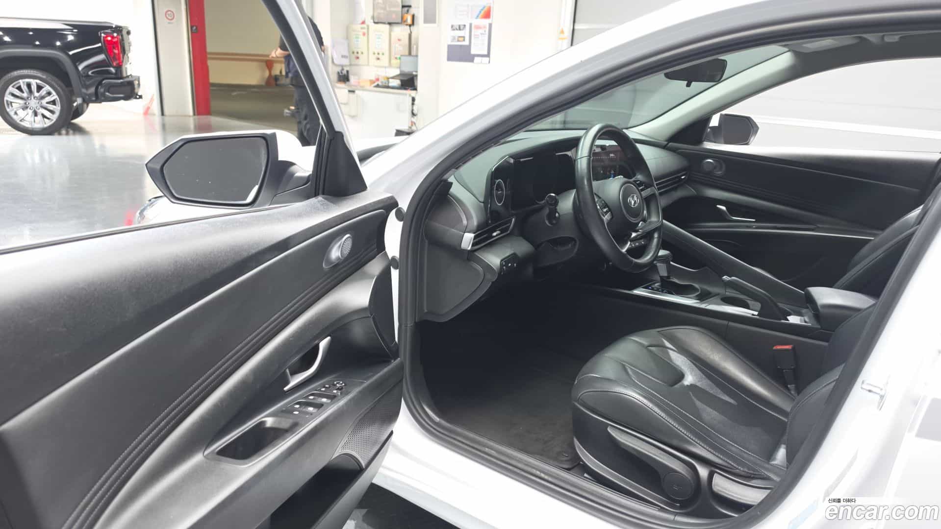 AVANTE Hyundai 2021.8-INNER-010