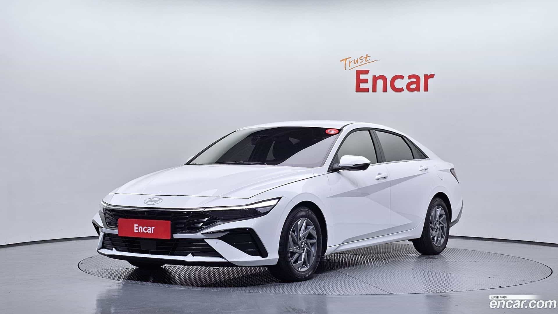 AVANTE Hyundai 2025.1-OUTER-001