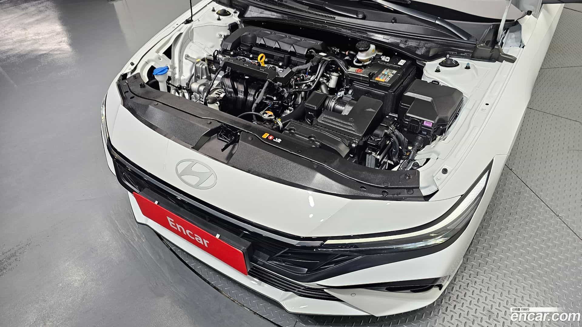 AVANTE Hyundai 2025.1-OUTER-006