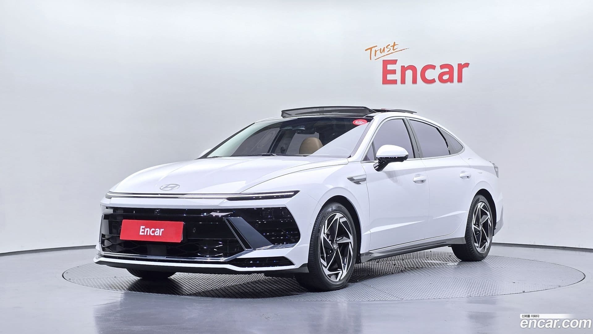Main__Slider__Photo:Sonata Hyundai 2023.7-0