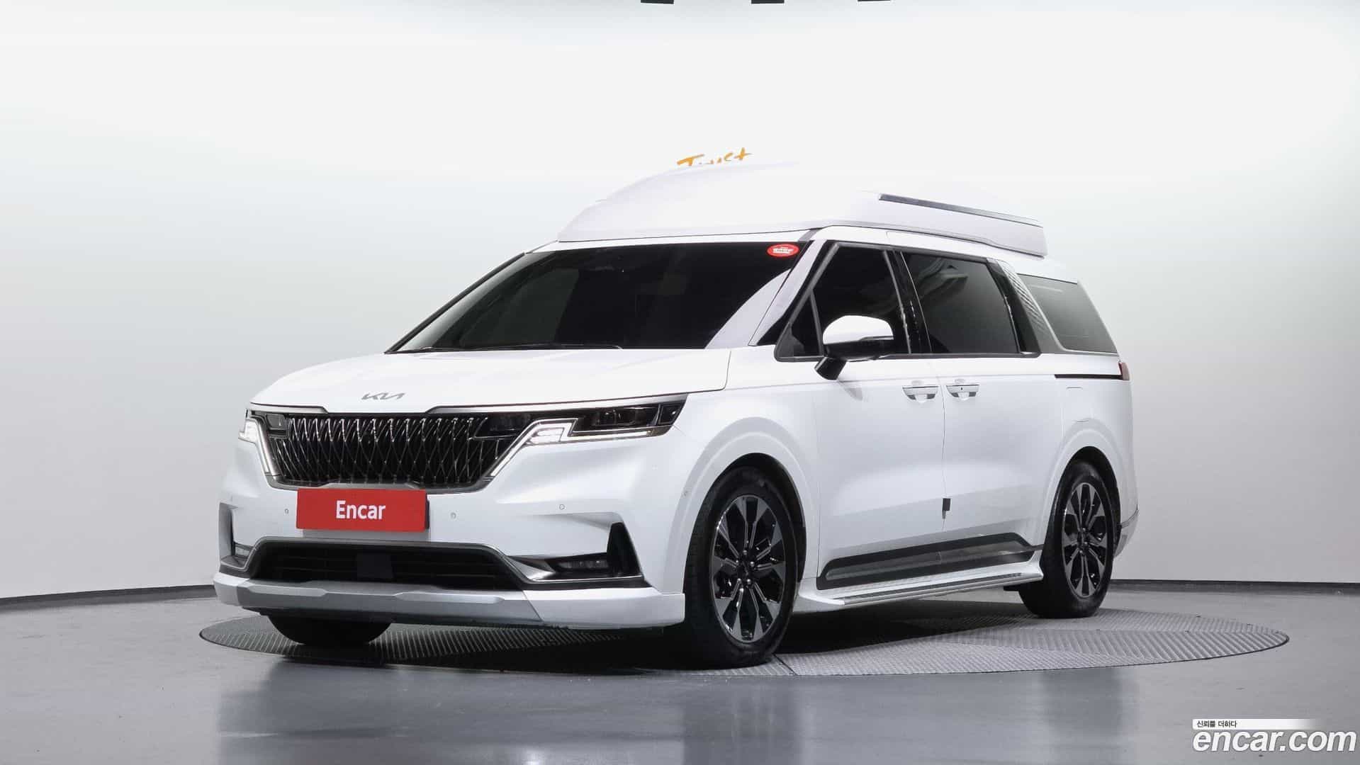 Canival Kia 2022.0-OUTER-001