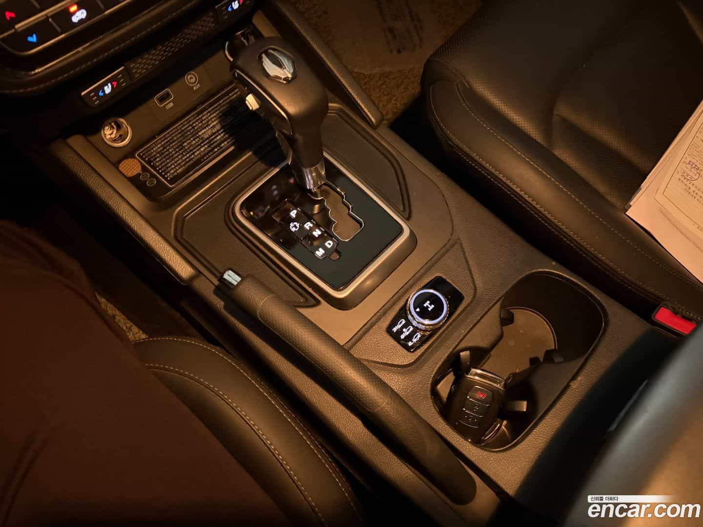 Rexton KG Mobility 2019.1-INNER-009