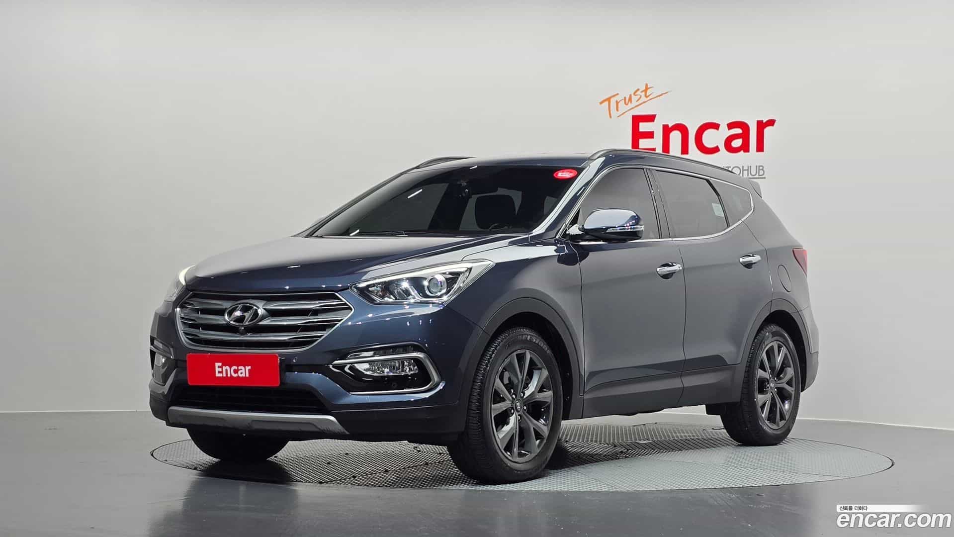 Santafe Hyundai 2016.0-OUTER-001