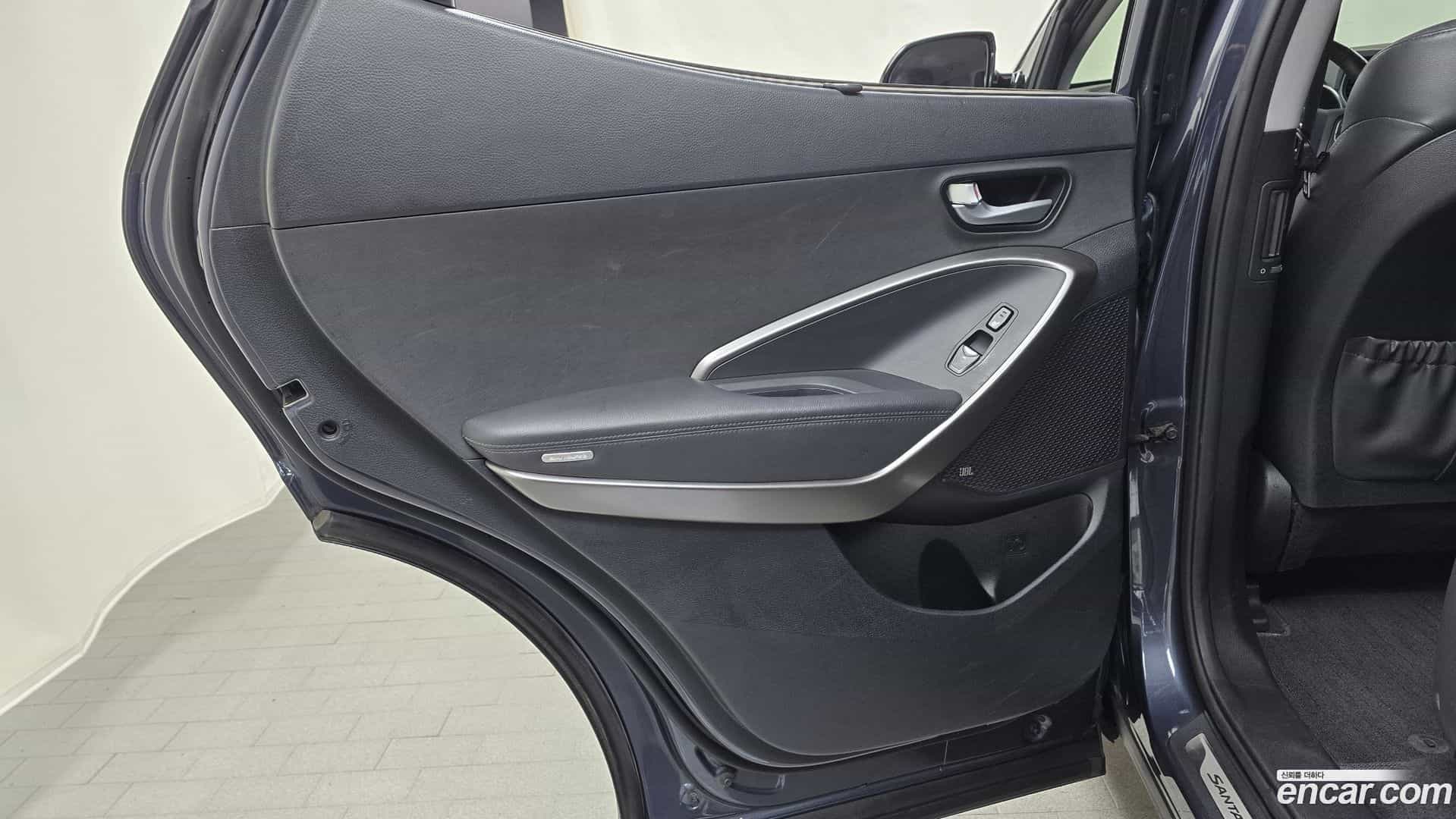 Santafe Hyundai 2016.0-INNER-035