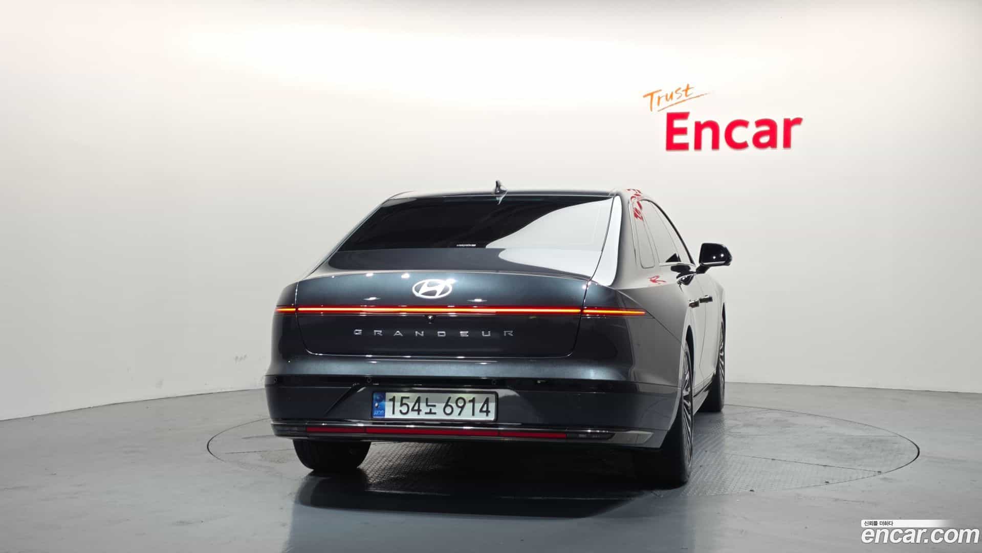 Grandeur Hyundai 2023.1-OUTER-004
