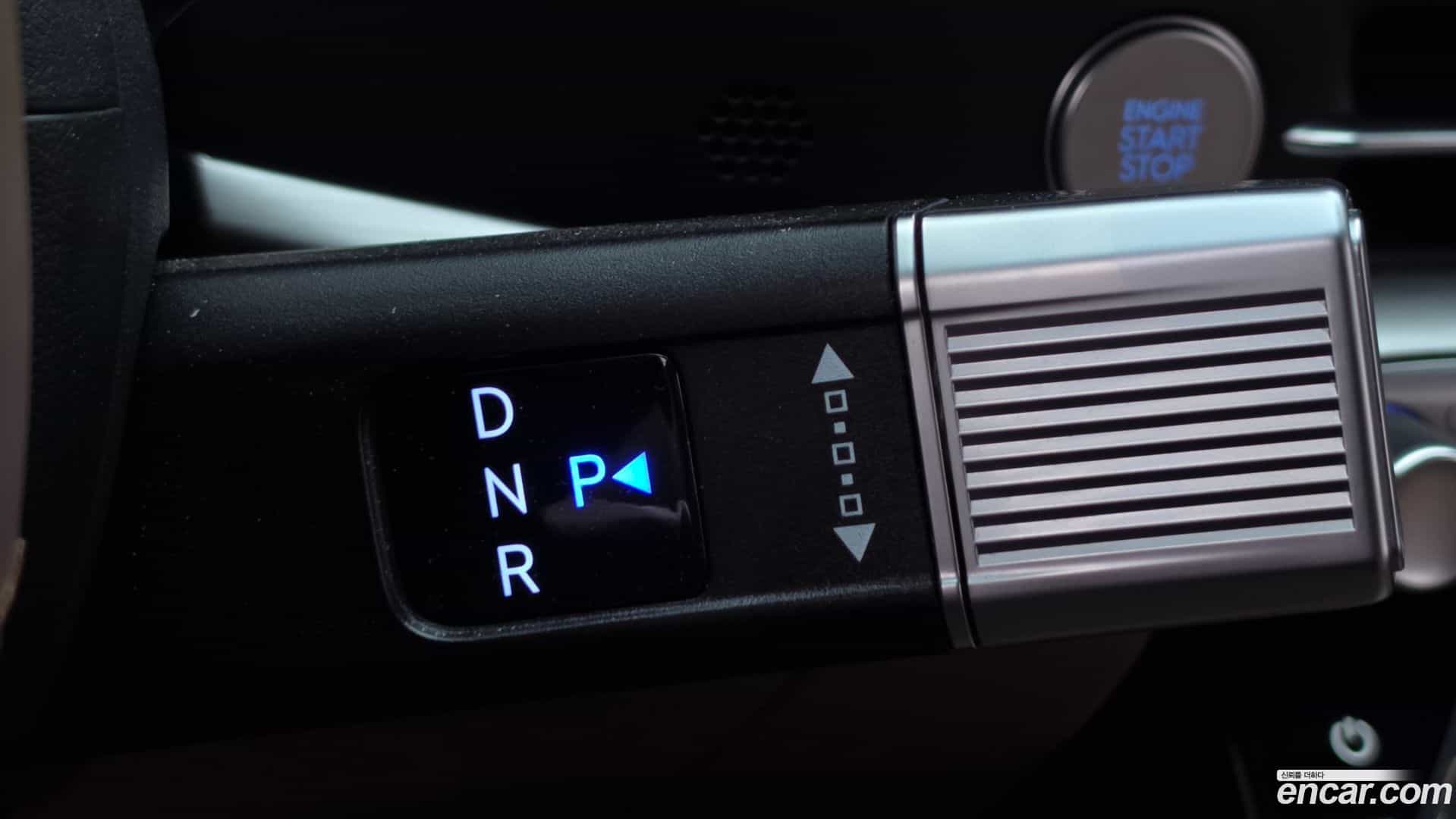 Grandeur Hyundai 2023.1-INNER-009