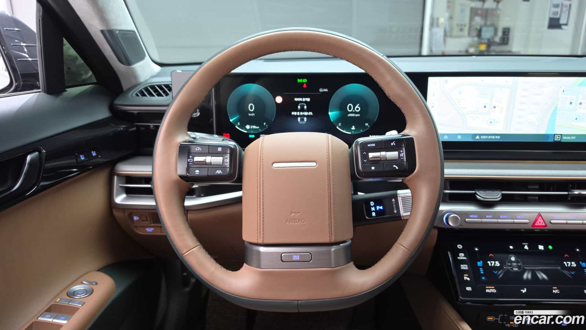 Grandeur Hyundai 2023.1-OPTION-017