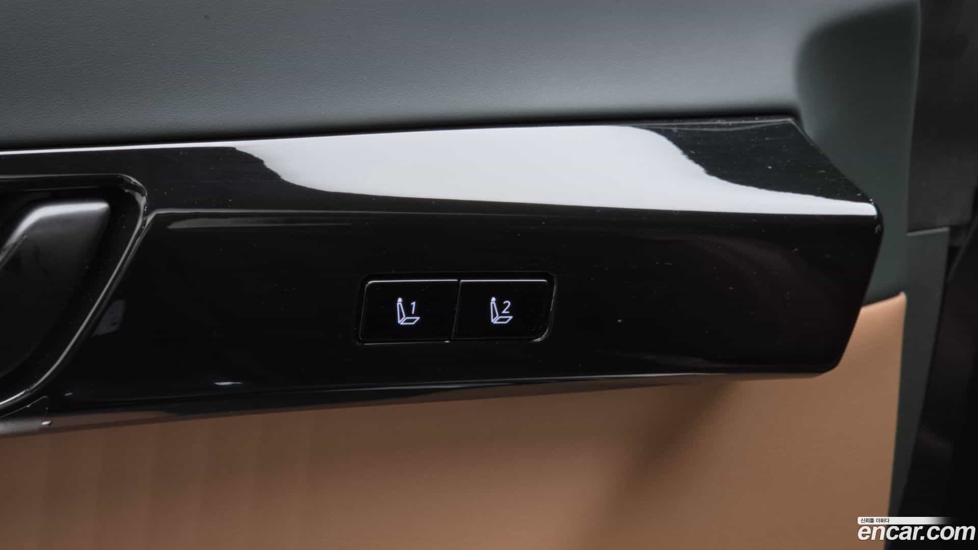 Grandeur Hyundai 2023.1-OPTION-021