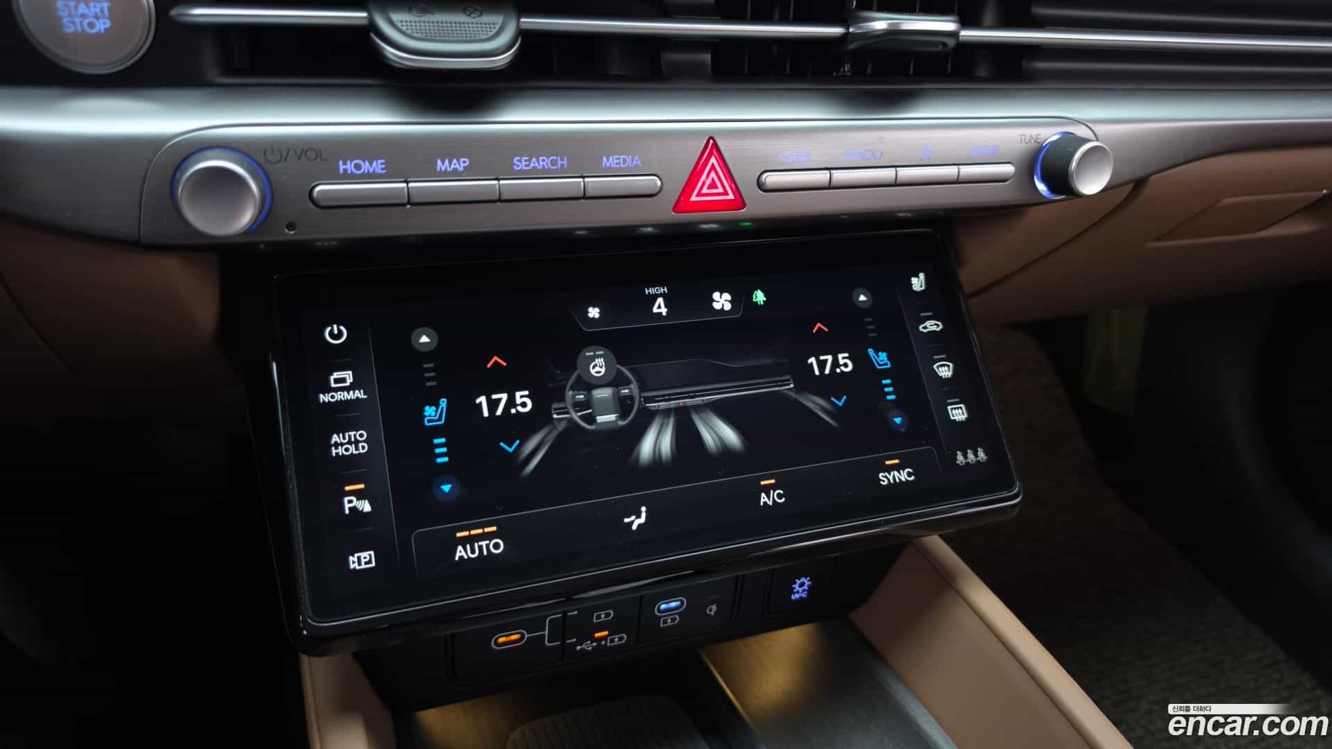 Grandeur Hyundai 2023.1-OPTION-046