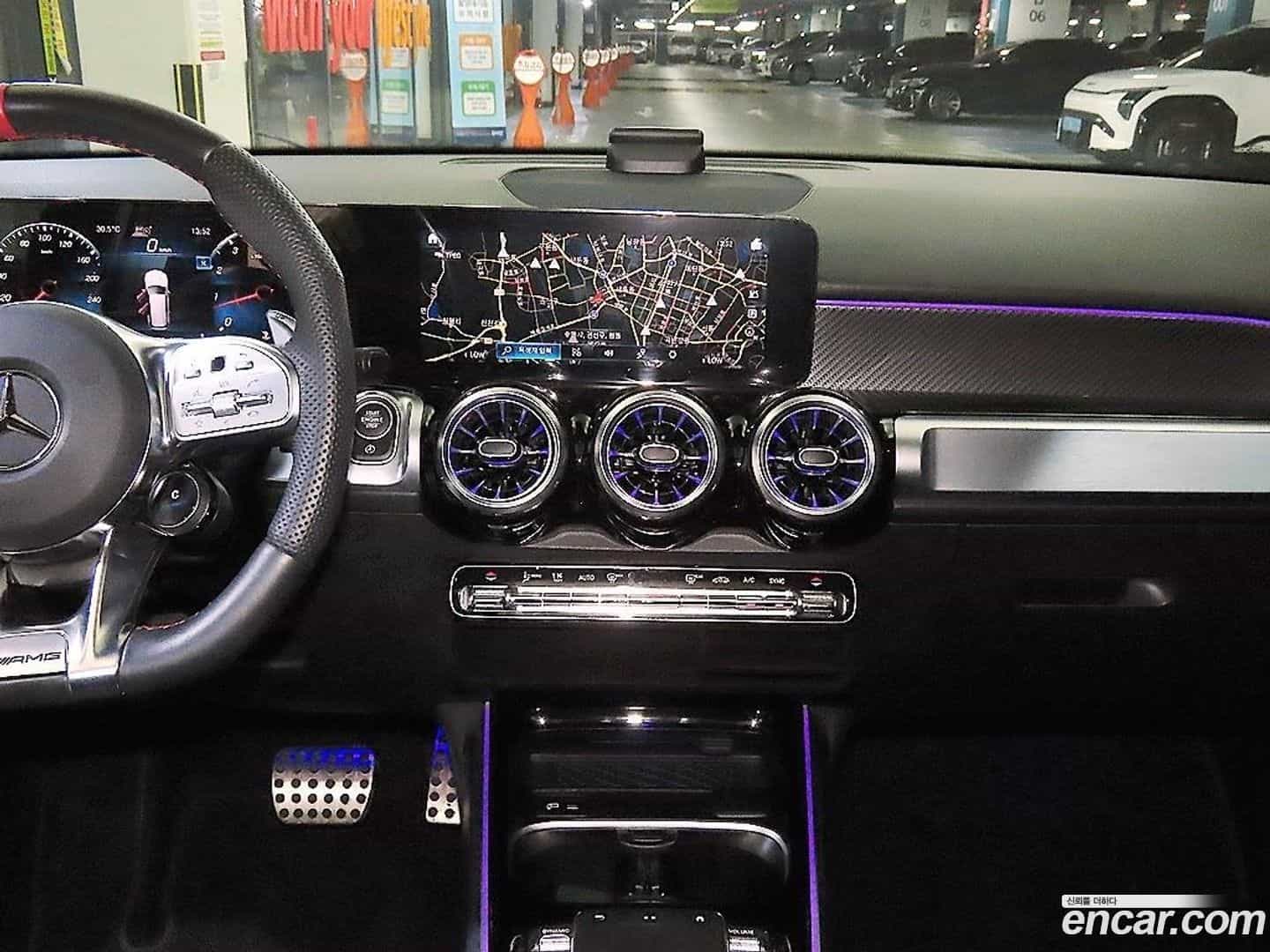 GLB-Class Mercedes-Benz 2023.8-OPTION-015