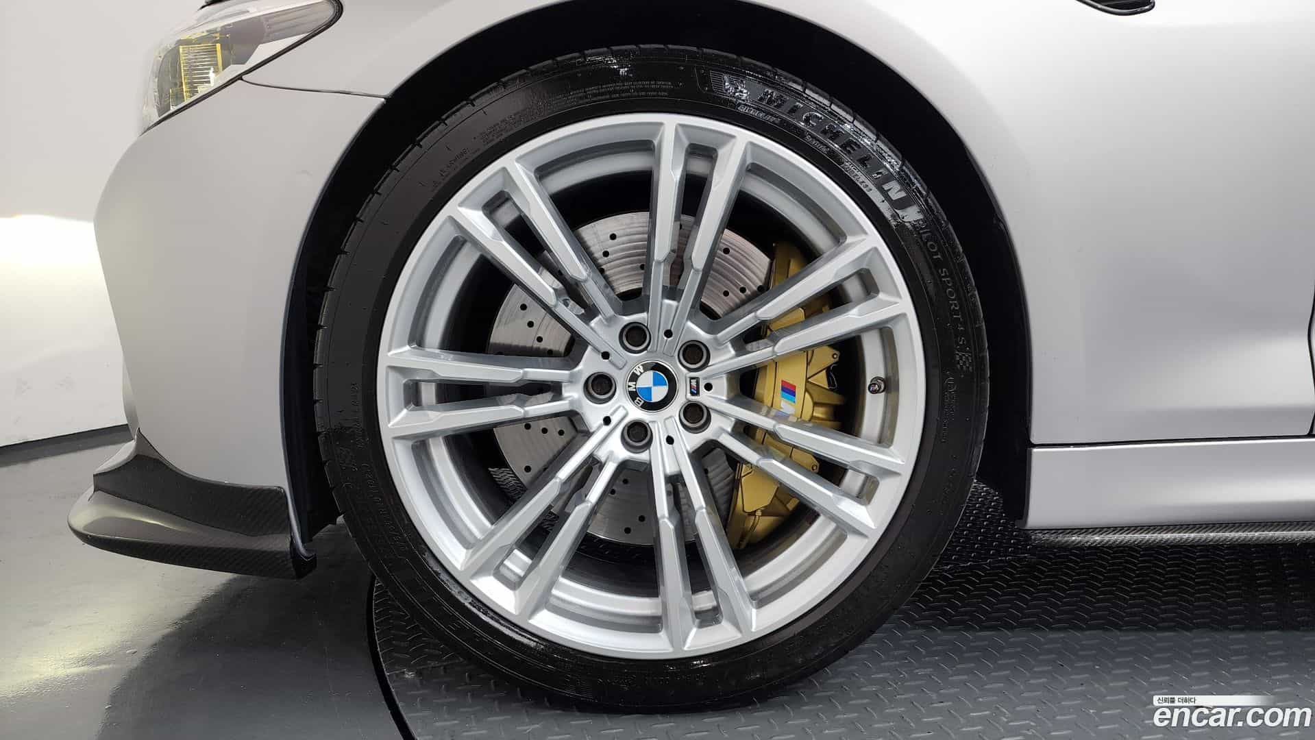 M5 BMW 2020.1-OUTER-005